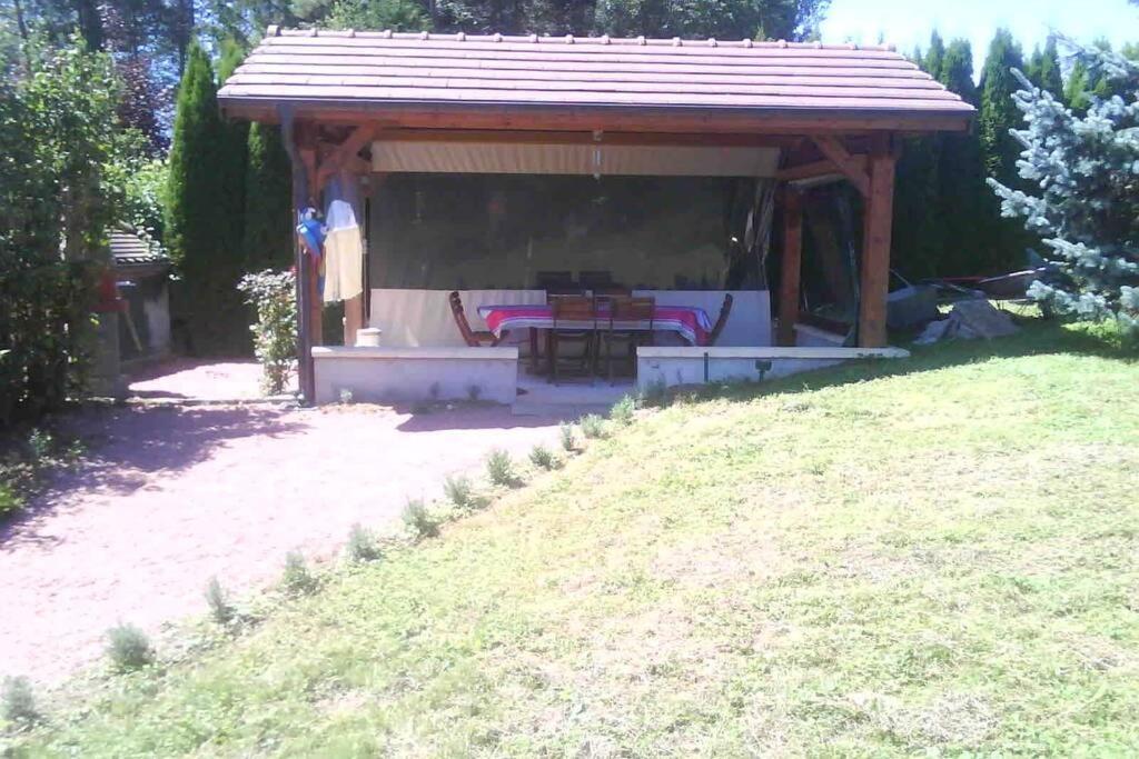 Maison/Gite Familial Dans Le Jura A 200M Du Lac Avec Piscine Privee Marigny  エクステリア 写真